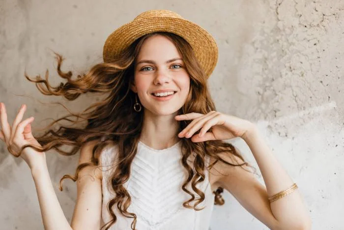 The Best Tips to take care of Curly Hair during weather change!